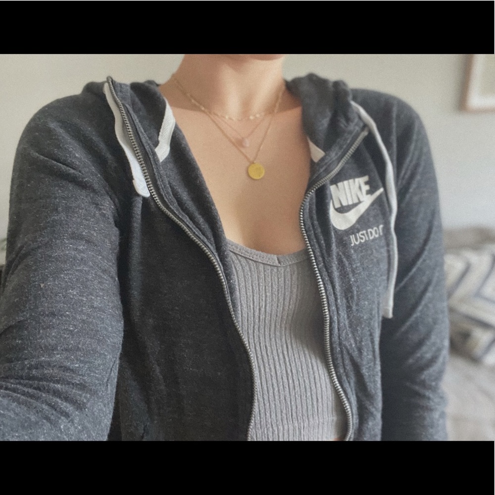 Nike zip up - Picture 1 of 3